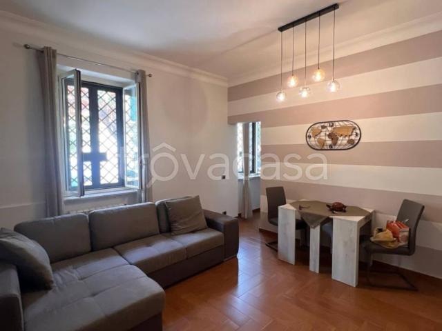 Appartamento in in affitto da privato a Messina via Vittorio Veneto, 8, arredato, terrazzo, da privato TrovaCasa