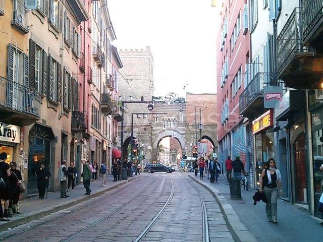 Appartamento in in affitto da privato a Milano corso di Porta Ticinese, 77, da privato, riscaldamento autonomo, ascensore TrovaCasa