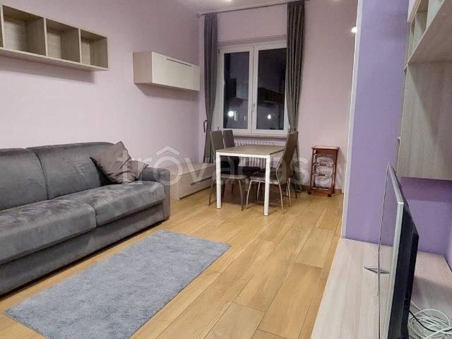 Appartamento in in affitto da privato a Milano largo Giovanni Battista Scalabrini, 6, da privato, ristrutturato, cucina a vista TrovaCasa