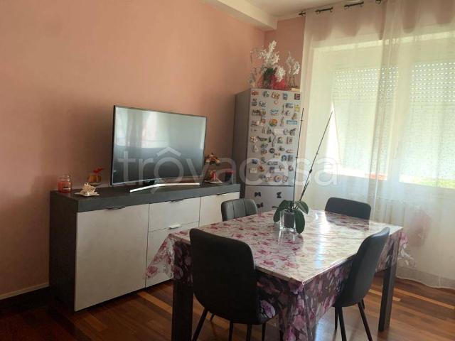 Appartamento in in affitto da privato a Milano via Temistocle Calzecchi, 2, arredato, da privato, ascensore TrovaCasa
