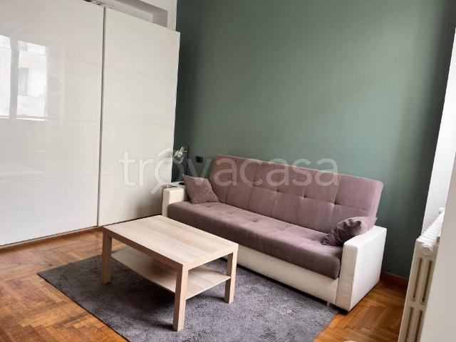 Appartamento in in affitto da privato a Milano via Ugo Bassi, 1B, arredato, da privato TrovaCasa