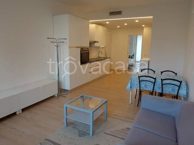 Appartamento in in affitto da privato a Milano via Valtellina, 58, arredato, terrazzo, da privato TrovaCasa