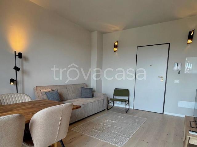 Appartamento in in affitto da privato a Milano via Alberto Pepere, 5, arredato, da privato, vista panoramica TrovaCasa