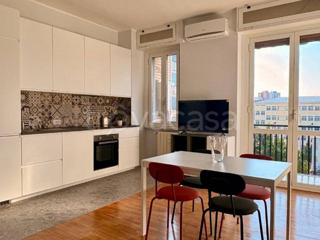 Appartamento in in affitto da privato a Milano via Alfonso Capecelatro, da privato, ascensore, ristrutturato TrovaCasa