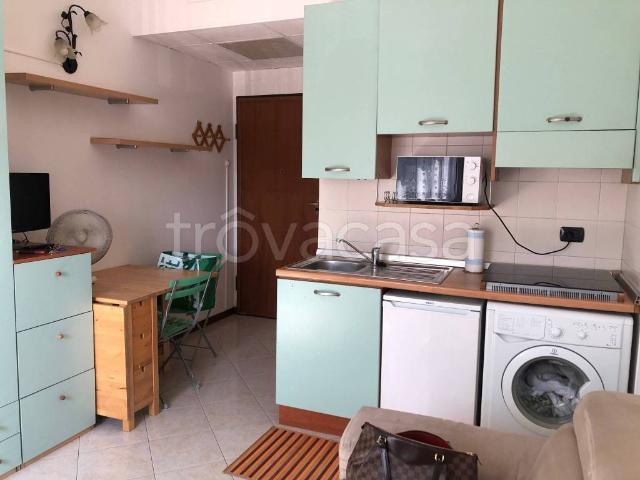 Appartamento in in affitto da privato a Milano via Attilio Momigliano, 2, da privato, riscaldamento autonomo, ascensore TrovaCasa