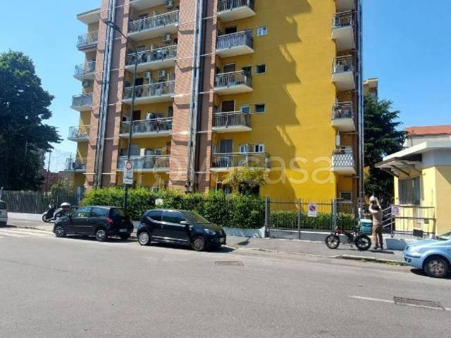Appartamento in in affitto da privato a Milano via Bari, 8, da privato, ristrutturato, luminoso TrovaCasa
