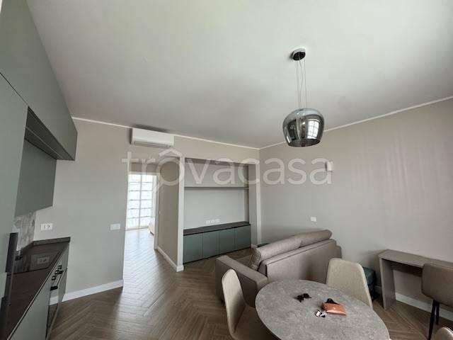 Appartamento in in affitto da privato a Milano via Barnaba Oriani, 42, da privato, ristrutturato, balcone TrovaCasa