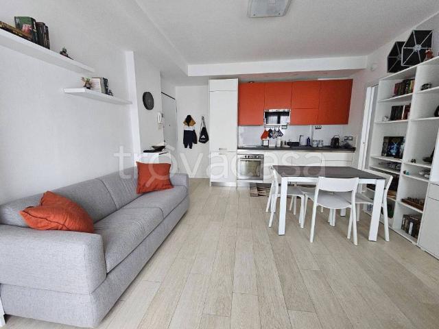 Appartamento in in affitto da privato a Milano via Bruno Cassinari, 8, arredato, box, da privato TrovaCasa