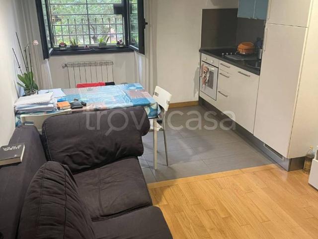 Appartamento in in affitto da privato a Milano via Camillo Prampolini, arredato, giardino, da privato TrovaCasa
