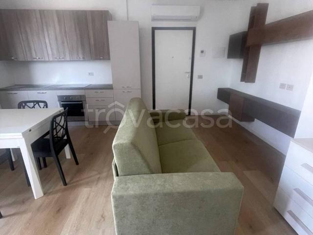 Appartamento in in affitto da privato a Milano via Cascina Belcasule, 7, da privato, nuova costruzione, ascensore TrovaCasa