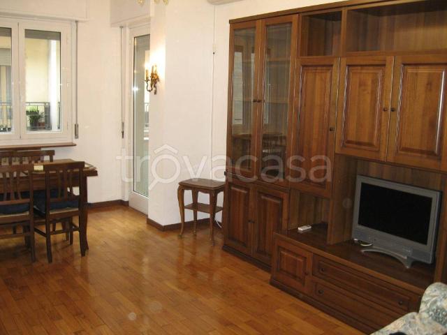 Appartamento in in affitto da privato a Milano via Cesare da Sesto, 9, arredato, da privato, ascensore TrovaCasa