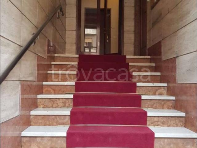 Appartamento in in affitto da privato a Milano via Costanza, 34, arredato, da privato, ascensore TrovaCasa