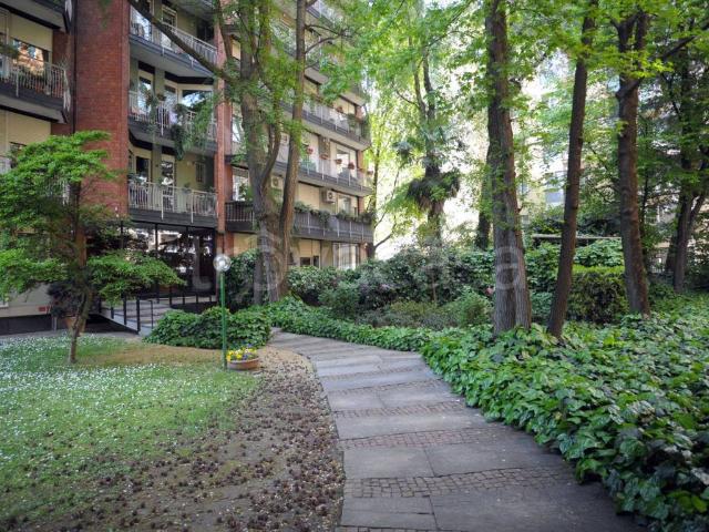 Appartamento in in affitto da privato a Milano via Claudio Debussy, 9, giardino, da privato, contesto signorile TrovaCasa