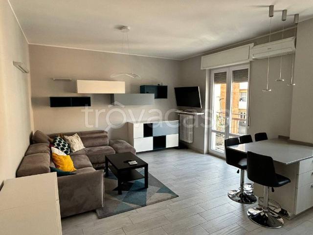 Appartamento in in affitto da privato a Milano via dei Fiordalisi, 4, arredato, da privato, ascensore TrovaCasa