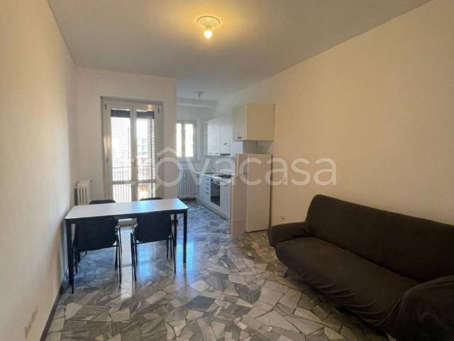 Appartamento in in affitto da privato a Milano via Edoardo Bassini, 43, da privato, ascensore, ristrutturato TrovaCasa