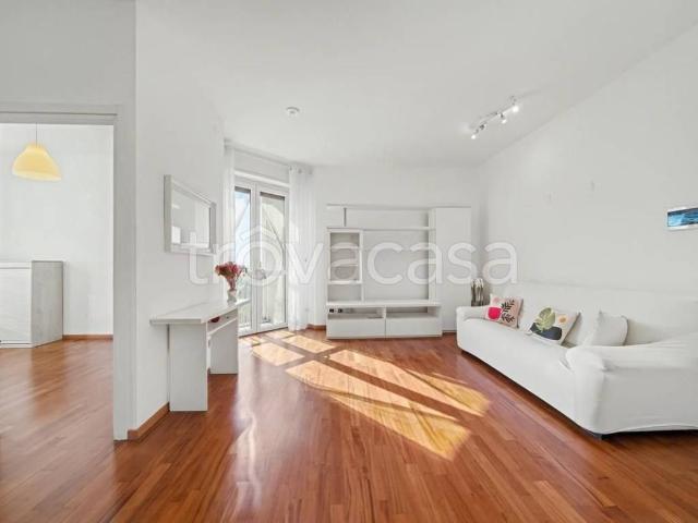 Appartamento in in affitto da privato a Milano via Ferdinando Lassalle, 12, da privato, balcone, cucina abitabile TrovaCasa