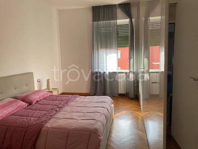 Appartamento in in affitto da privato a Milano via Francesco Caracciolo, 28, da privato, ascensore, riscaldamento centralizzato TrovaCasa