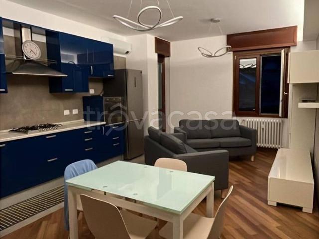 Appartamento in in affitto da privato a Milano via Friuli, 8, arredato, da privato, ascensore TrovaCasa
