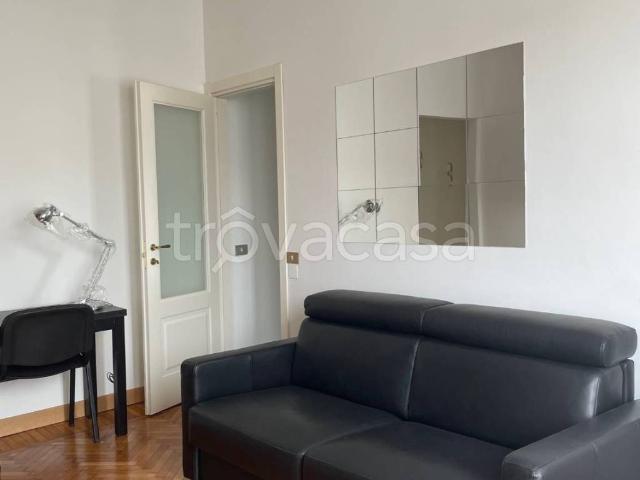 Appartamento in in affitto da privato a Milano via Gaetano Strambio, 11, arredato, da privato, ascensore TrovaCasa