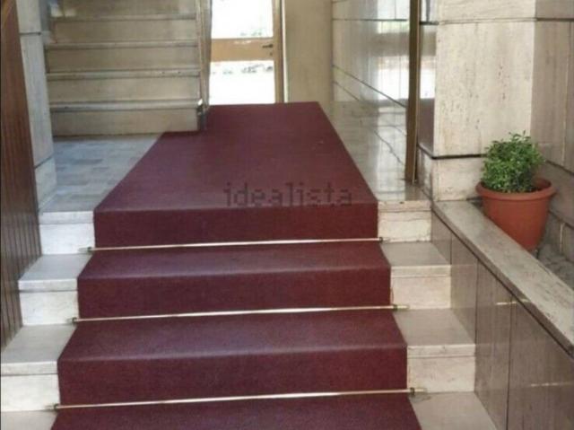 Appartamento in in affitto da privato a Milano via Giambellino, 130, da privato, ascensore, riscaldamento centralizzato TrovaCasa