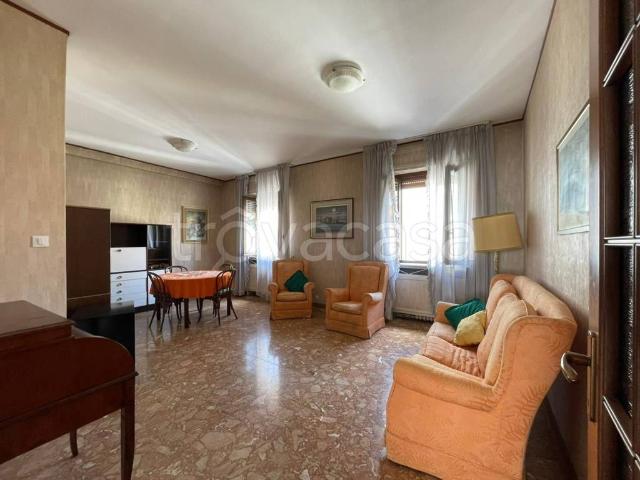 Appartamento in in affitto da privato a Milano via Giuseppe Sacconi, 4, arredato, da privato, ascensore TrovaCasa