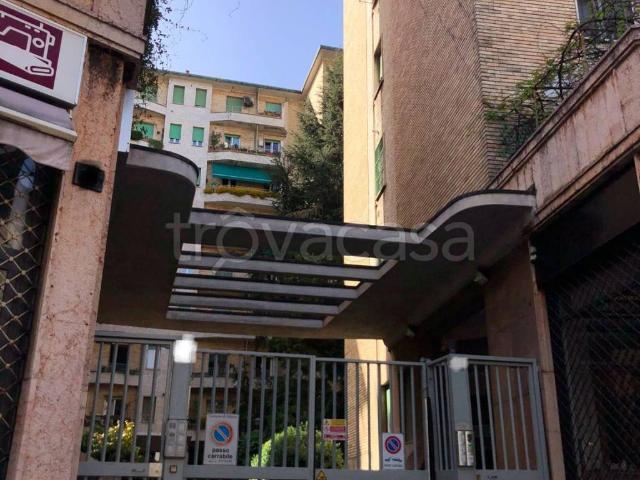 Appartamento in in affitto da privato a Milano via Lario, 13, da privato, ascensore, ristrutturato TrovaCasa
