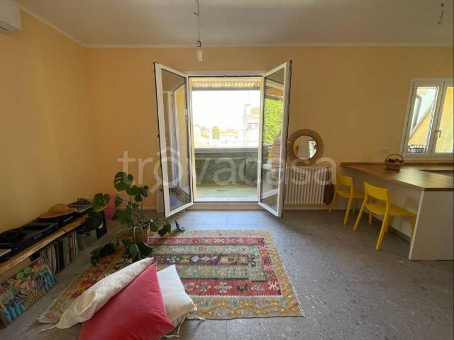 Appartamento in in affitto da privato a Milano via Luigi Varanini, 1, terrazzo, da privato, ultimo piano TrovaCasa