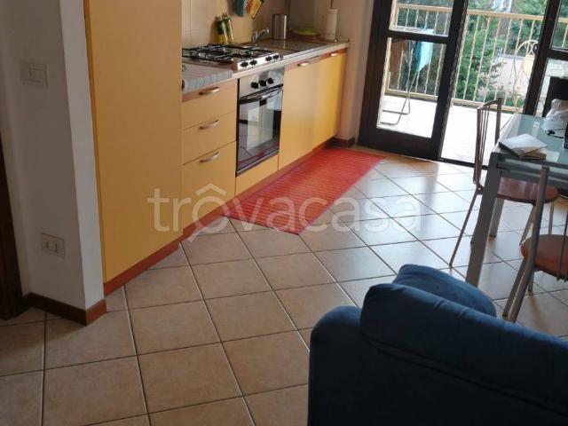 Appartamento in in affitto da privato a Milano via Luigi Manzotti, 15, arredato, box, terrazzo TrovaCasa