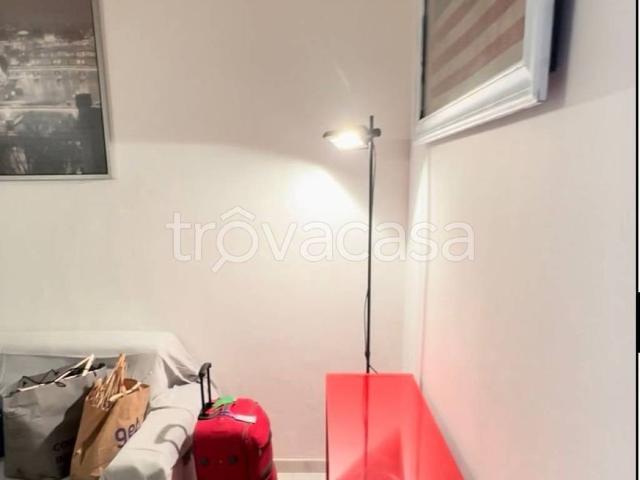Appartamento in in affitto da privato a Milano via Paolo Sarpi, 25, arredato, da privato, lavatrice TrovaCasa