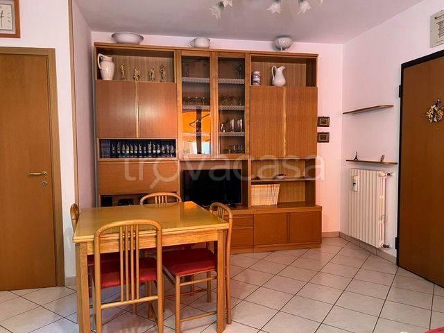 Appartamento in in affitto da privato a Milano via Palanzone, 16, arredato, da privato, ascensore TrovaCasa
