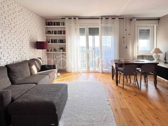 Appartamento in in affitto da privato a Milano via Paternò, 16, da privato, vista panoramica, contesto signorile TrovaCasa