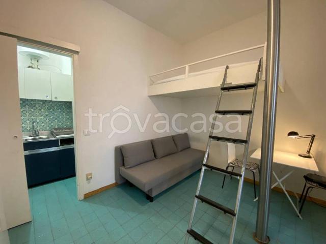 Appartamento in in affitto da privato a Milano via Pietro Calvi, 3, da privato, riscaldamento centralizzato, lavatrice TrovaCasa