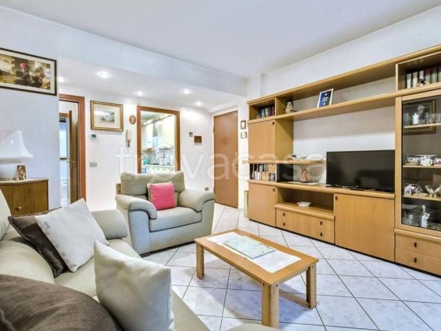 Appartamento in in affitto da privato a Milano via Pier Francesco Cittadini, 4/3, da privato, ascensore, cantina TrovaCasa