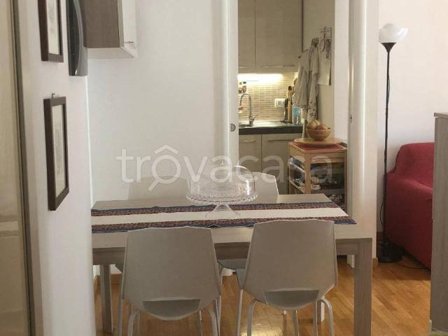 Appartamento in in affitto da privato a Milano via Procopio, arredato, da privato, ascensore TrovaCasa
