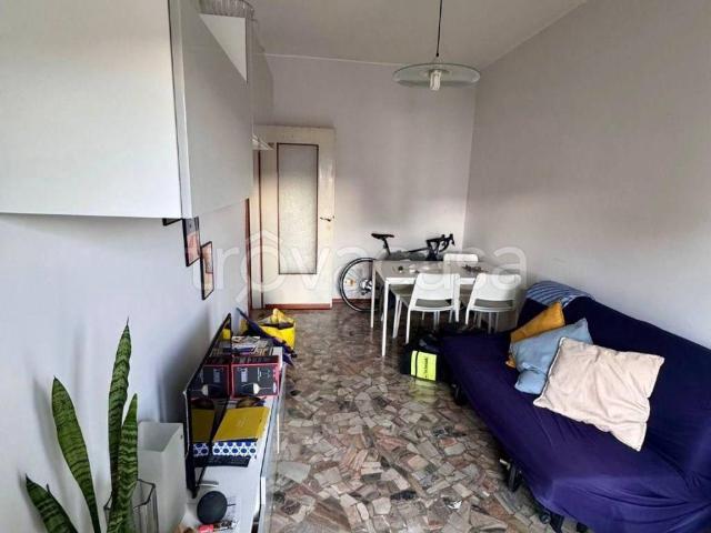 Appartamento in in affitto da privato a Milano via Privata Piero Martinetti, da privato, luminoso, balcone TrovaCasa