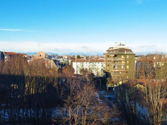 Appartamento in in affitto da privato a Milano via Romualdo Bonfadini, da privato, doppia esposizione, ultimo piano TrovaCasa