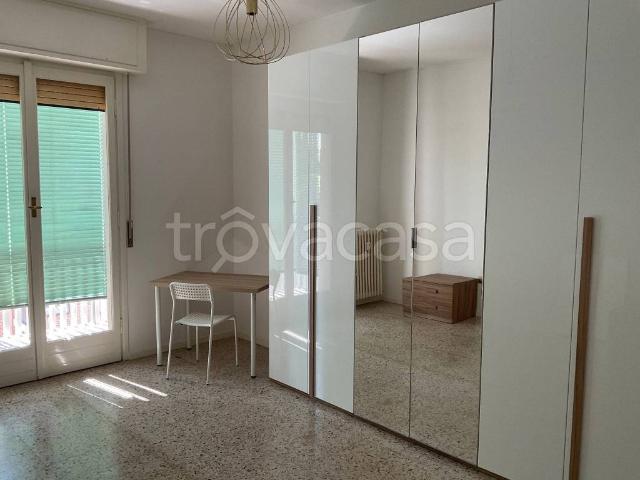 Appartamento in in affitto da privato a Milano via Roberto Bellarmino, 13, arredato, da privato, doppia esposizione TrovaCasa