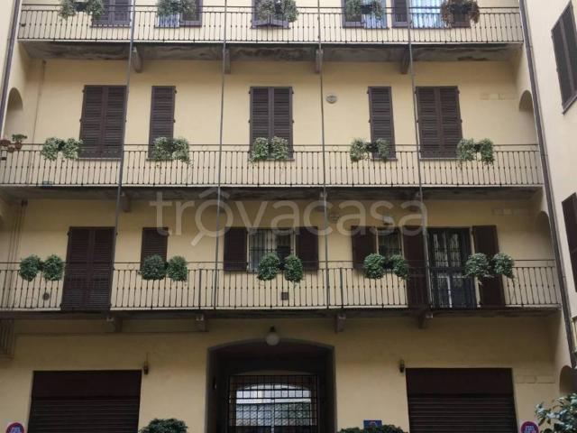Appartamento in in affitto da privato a Milano via Rosolino Pilo, 14, arredato, da privato, cucina a vista TrovaCasa