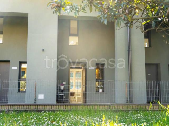 Appartamento in in affitto da privato a Milano via Semplicità, 1, arredato, da privato, lavatrice TrovaCasa