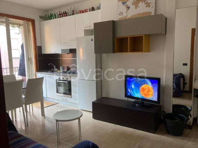 Appartamento in in affitto da privato a Milano via Stromboli, 23/2, arredato, da privato, ascensore TrovaCasa