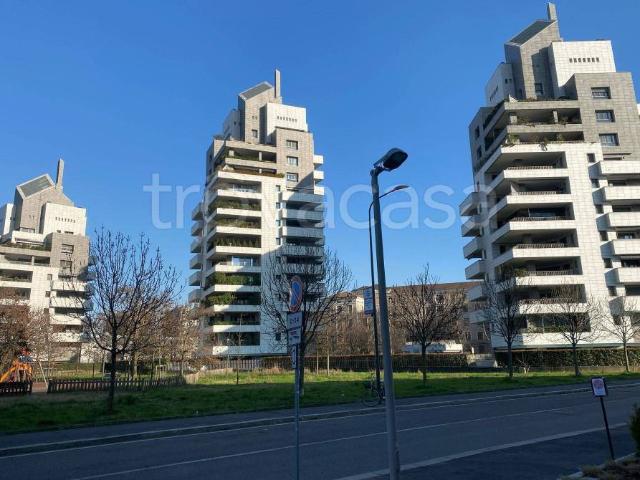 Appartamento in in affitto da privato a Milano viale Achille Papa, 24, terrazzo, da privato, tripla esposizione TrovaCasa