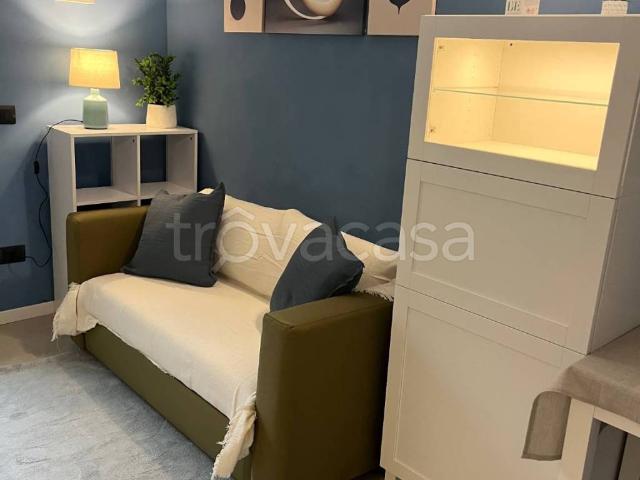 Appartamento in in affitto da privato a Milano viale Bligny, da privato, ristrutturato, vicinanze negozi TrovaCasa