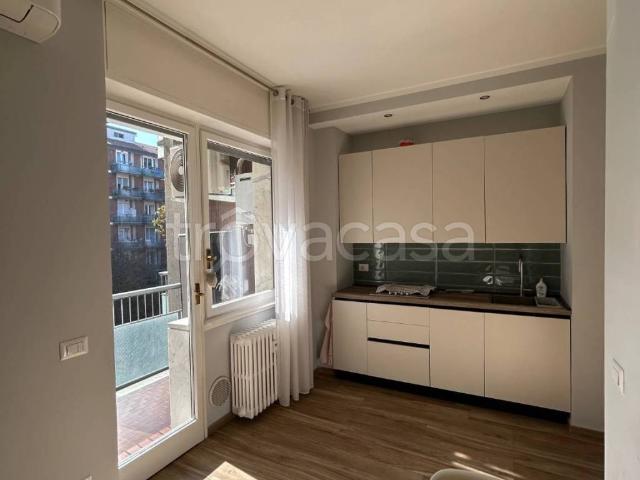 Appartamento in in affitto da privato a Milano viale Campania, 29, arredato, giardino, da privato TrovaCasa