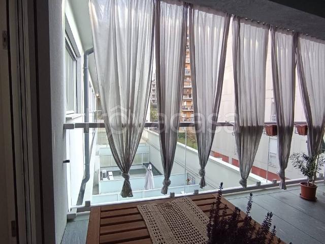 Appartamento in in affitto da privato a Milano viale Legioni Romane, 5, arredato, terrazzo, da privato TrovaCasa