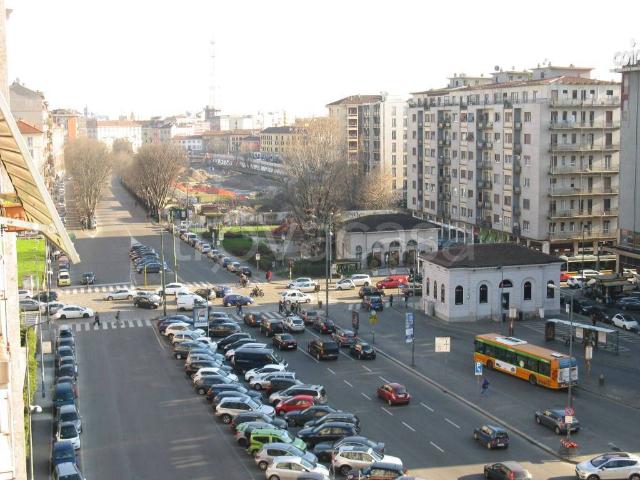 Appartamento in in affitto da privato a Milano viale Papiniano, 59, da privato, doppia esposizione, luminoso TrovaCasa