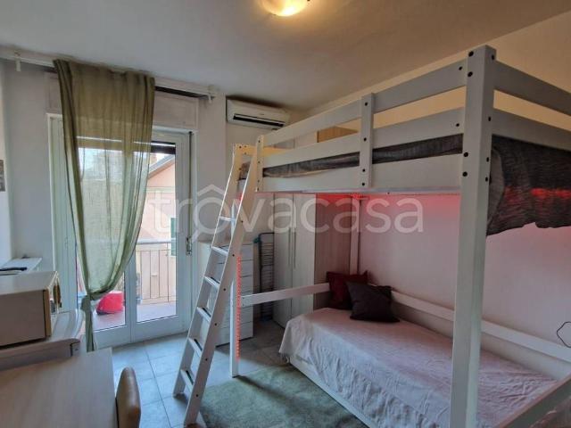 Appartamento in in affitto da privato a Milano viale Umbria, 9, arredato, da privato, spese incluse TrovaCasa