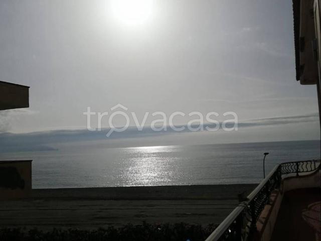 Appartamento in in affitto da privato a Milazzo via Spiaggia di Ponente, 94, da privato, ristrutturato, box doccia TrovaCasa