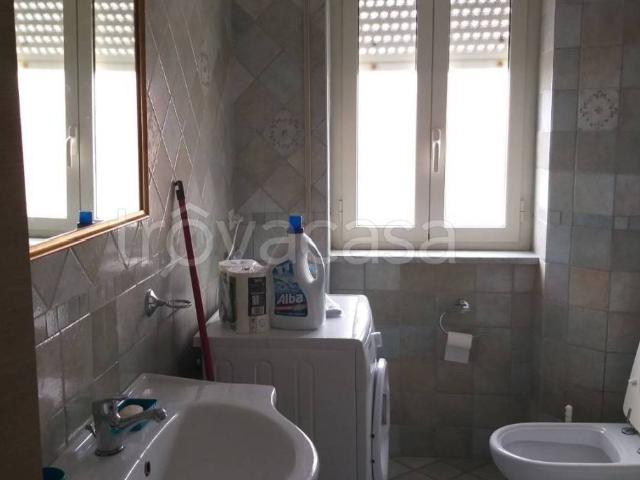 Appartamento in in affitto da privato a Minturno via Stefano Forte, da privato, balcone, ripostiglio TrovaCasa