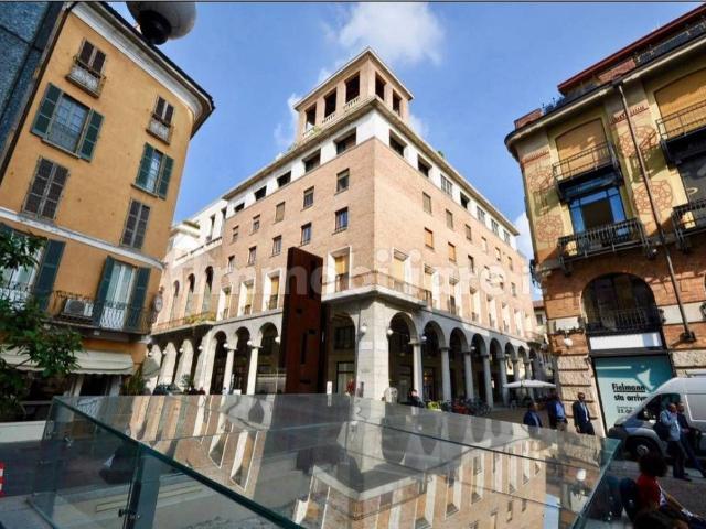 Appartamento in in affitto da privato a Novara corso Camillo Benso di Cavour, 2, arredato, da privato, ascensore TrovaCasa