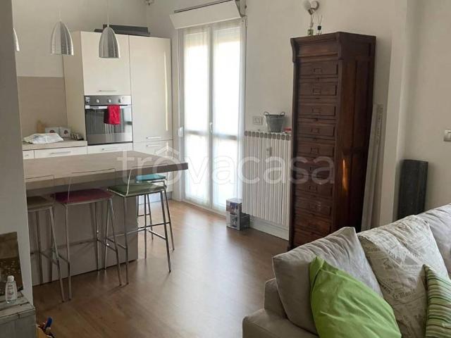 Appartamento in in affitto da privato a Novara via Monte Santo, 4, arredato, da privato, zona residenziale TrovaCasa